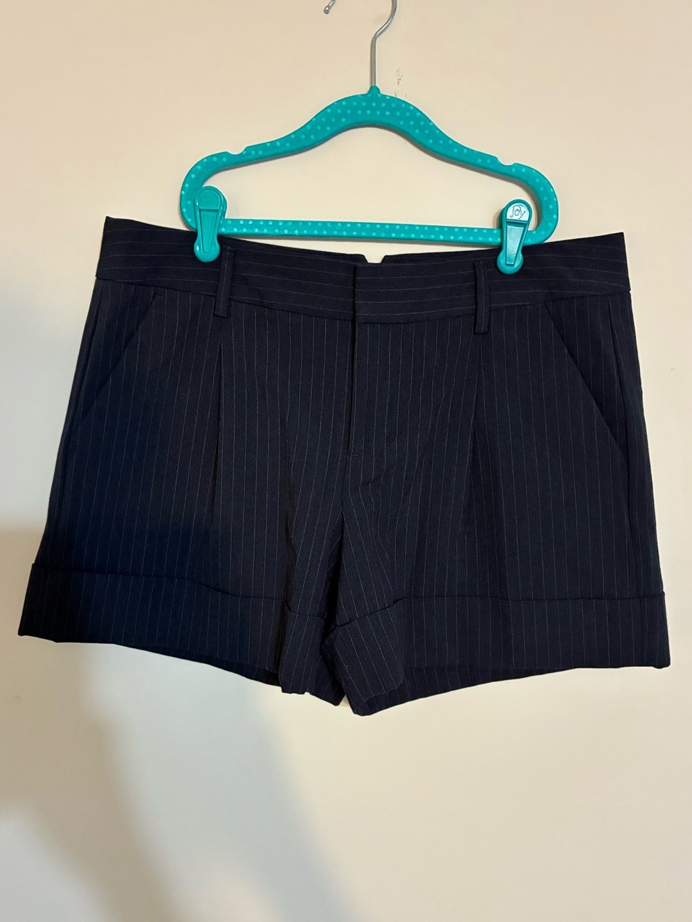 Gap Tailored Black Pinstripe Women’s Shorts 4